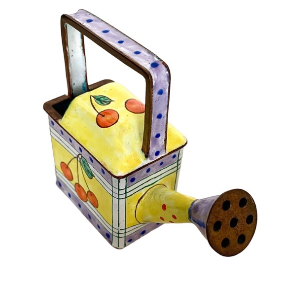 VINTAGE 1999 KELVIN CHEN ENAMEL ON COPPER MINIATURE HAND-PAINTED 🍒 WATERING CAN - Picture 9 of 13